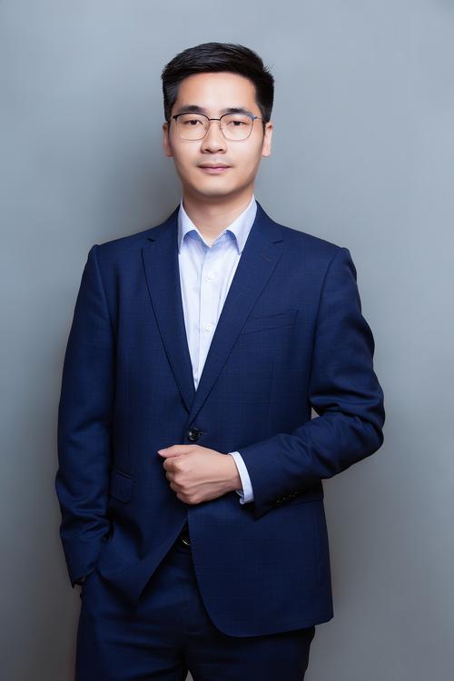 向辉 灯光与音效负责人